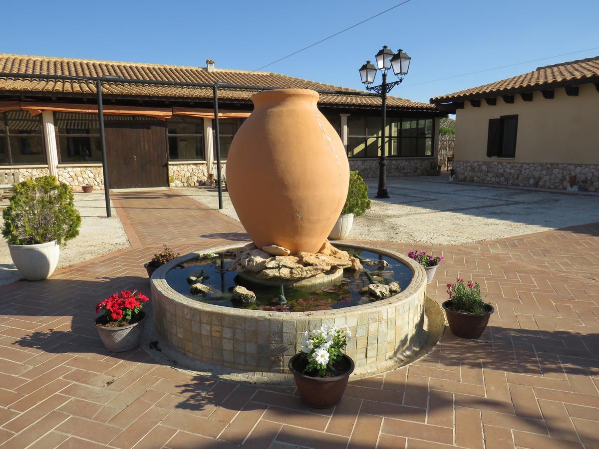 Hotel Enoturismo Mainetes Fuente-Álamo Dış mekan fotoğraf